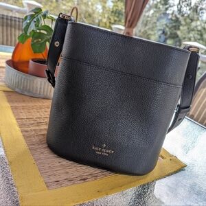 Kate Spade bucket over shoulder/crossbody